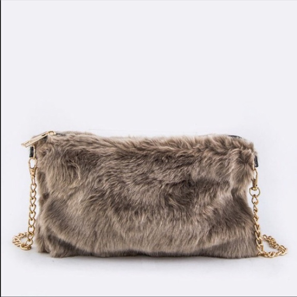 🔥😍Taupe Fur Crossbody Bag😍🔥